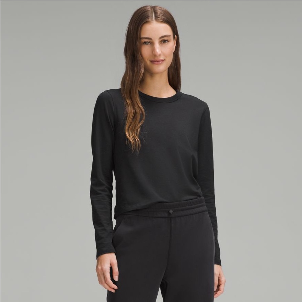 Like-new Lululemon Softstream High Rise straight leg cropped pant
